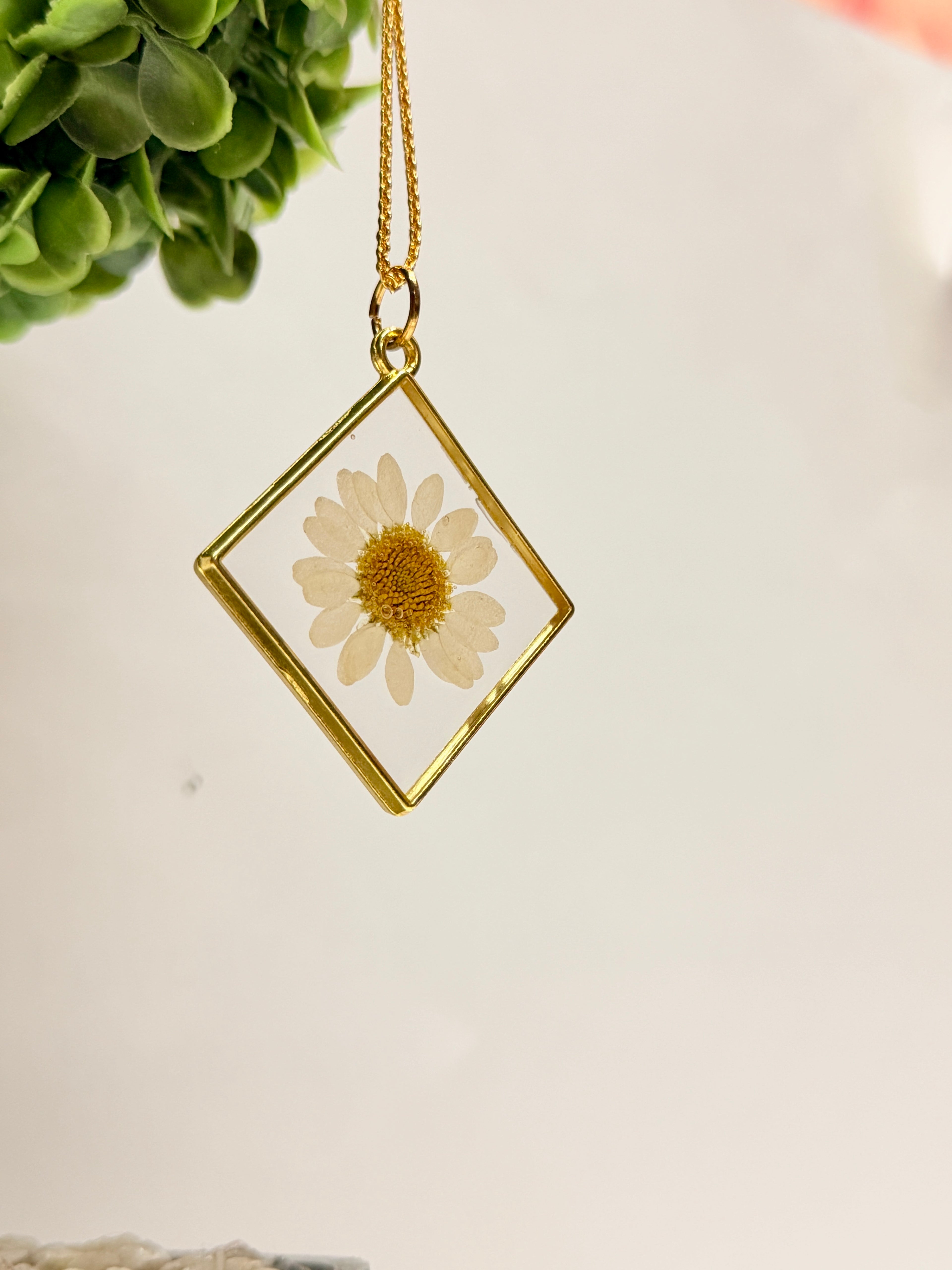 Mkl Resin Arts | Handmade Pressed Flower Resin Necklace – Square Gold-Tone Pendant | Minimal Floral Jewelry