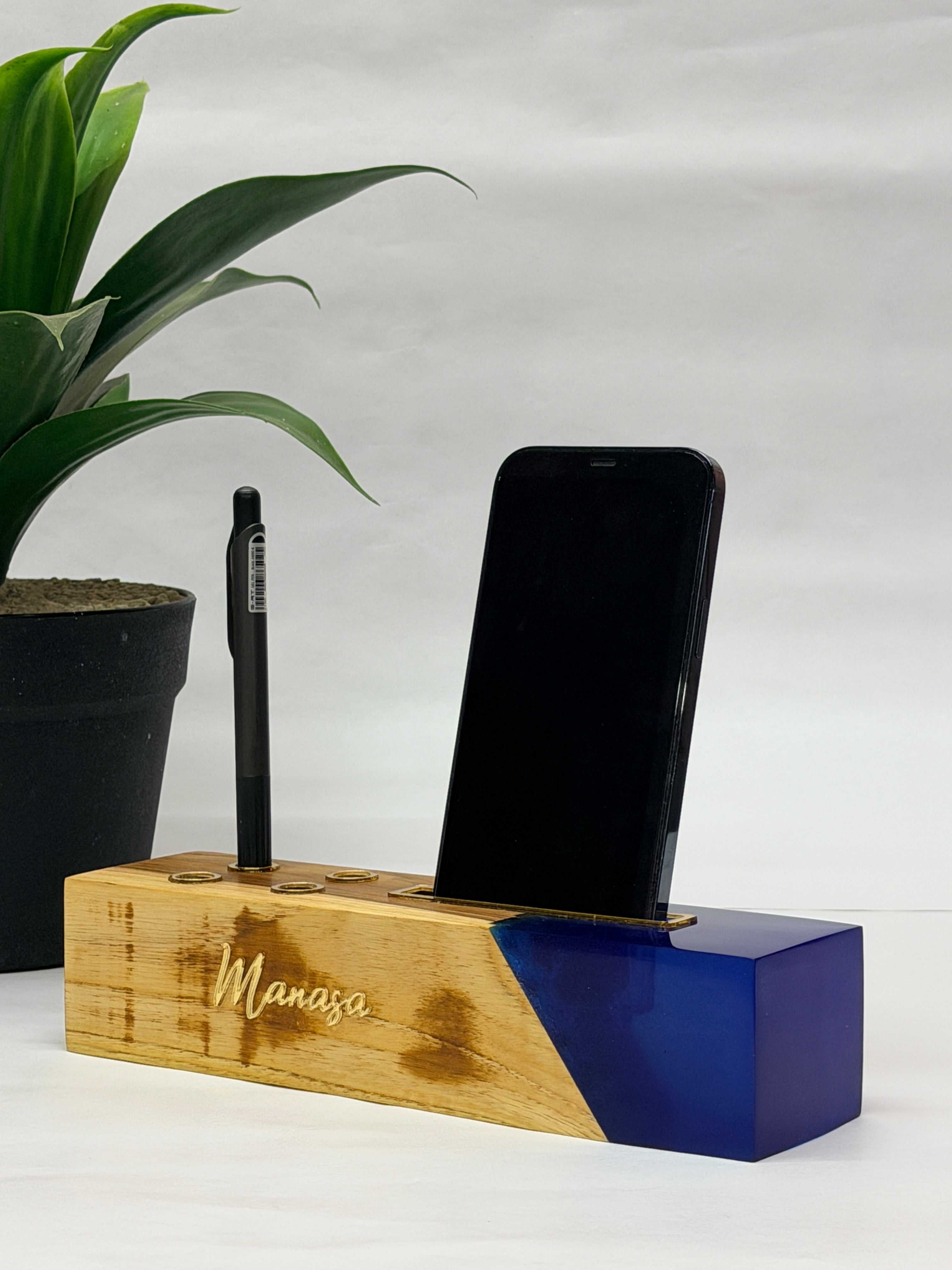 MKL Resin Arts Teak Wood & Resin Desk Organizer – Phone & Pen Stand, Glossy Finish