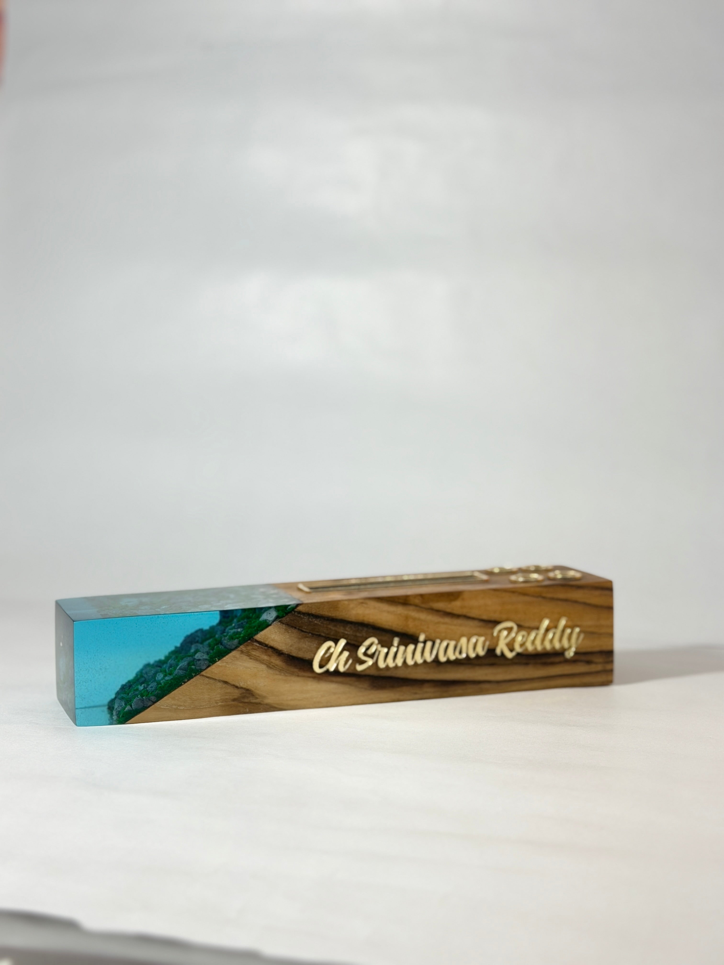 MKL Resin Arts Teak Wood & Resin Desk Organizer – Phone & Pen Stand