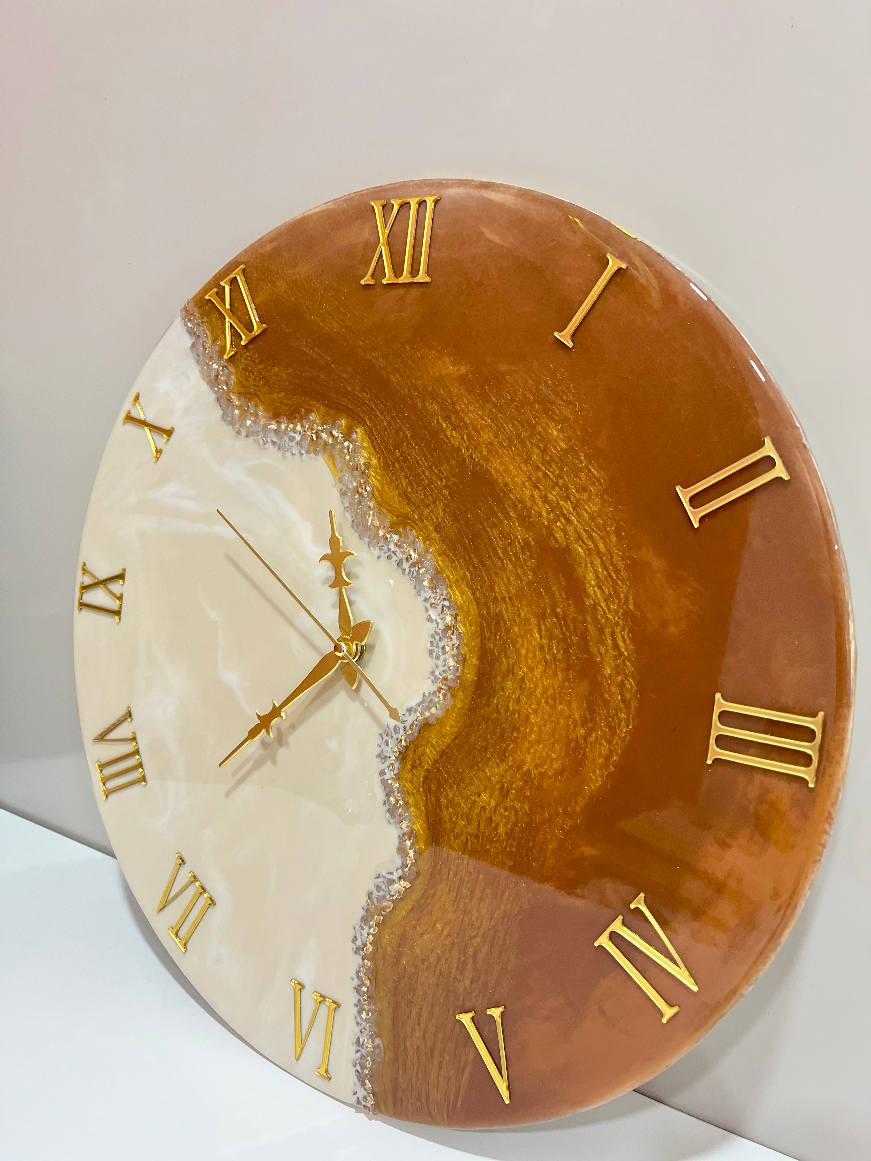Mklarts Resin Wall Clock, Gold and Cream Pour, 14Inch, for Living Room & Bedroom